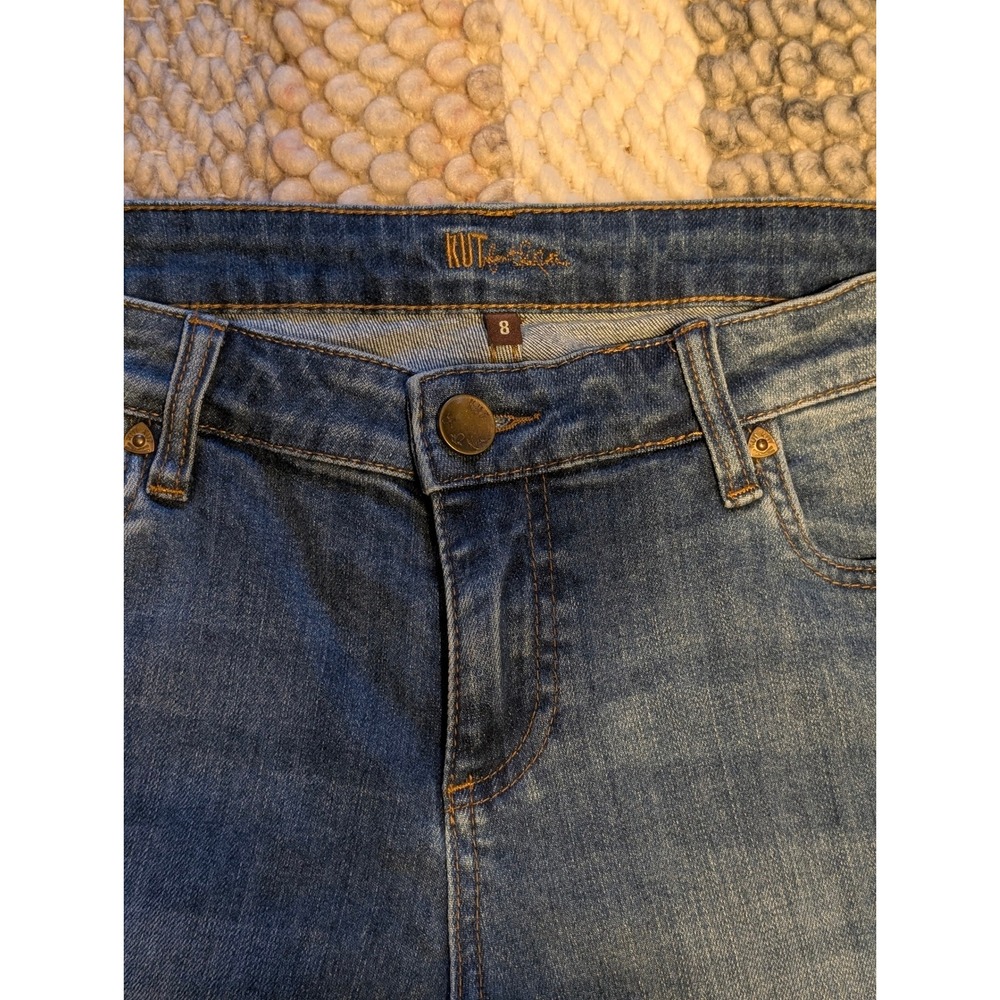 Kut from the Kloth Catherine Boyfriend Jeans Medium Wash Raw Hem Cuff Size 8 - Picture 3 of 12